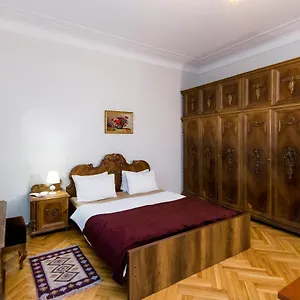 Gallery Rustaveli 1 Apartment Tbilisi