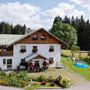 ferienhof-degenhart.com-bavaria.com/